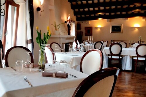 Thumbnail 5616790 - 8