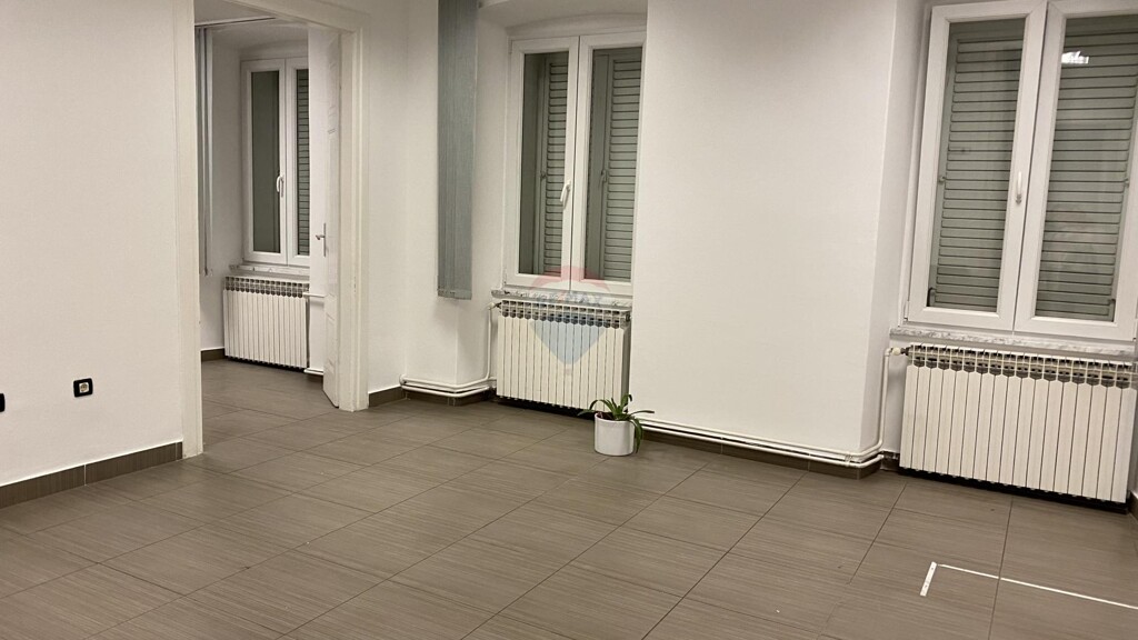Image 5618770 - 1