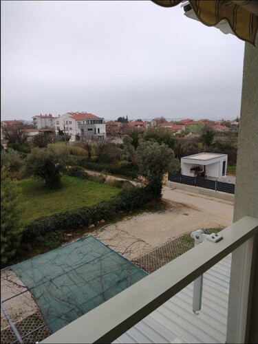 Thumbnail 5619167 - 1
