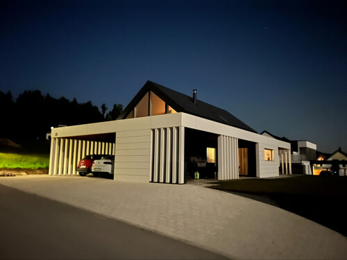 Thumbnail 5620520 - 7