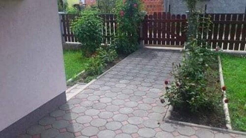 Thumbnail 5621645 - 18