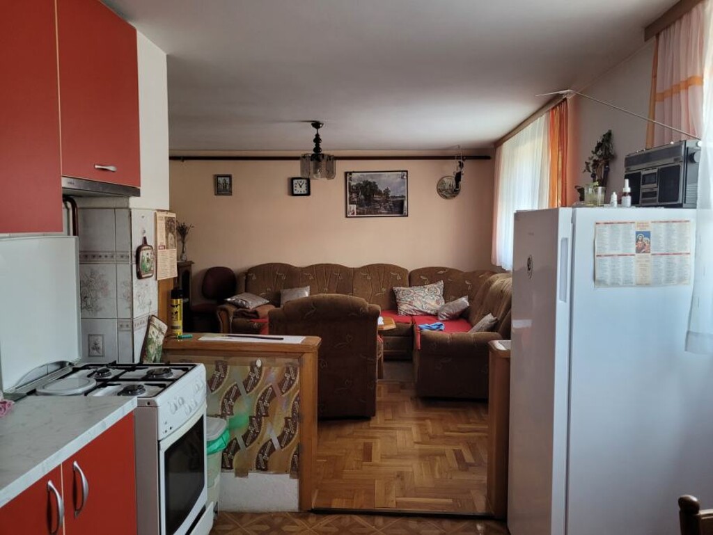 Image 5621674 - 6