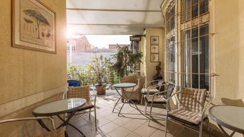 Zagreb - Ilica (Gornji grad), 270. 00 m2 stan sa puno potencijala! (prodaja)