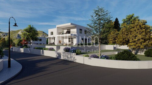 Thumbnail 5623470 - 6