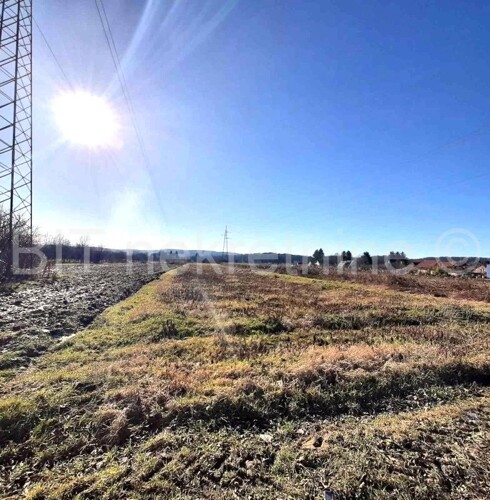 Poljoprivredno zemljište, 4250 m2
