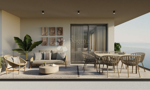 Thumbnail 5728305 - 9