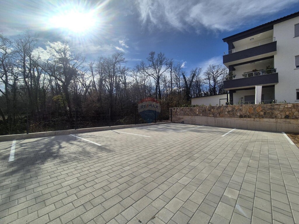 Image 5728568 - 16