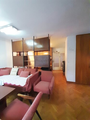 TREŠNJEVKA - Križovljanska ul., KUĆA NA 4 ETAŽE, 316 BRP S GARAŽOM