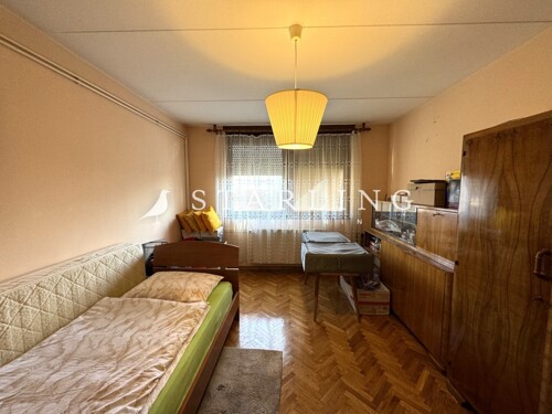 Thumbnail 5731206 - 7