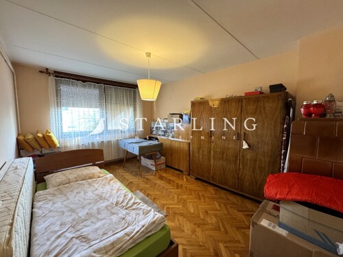 Thumbnail 5731206 - 8