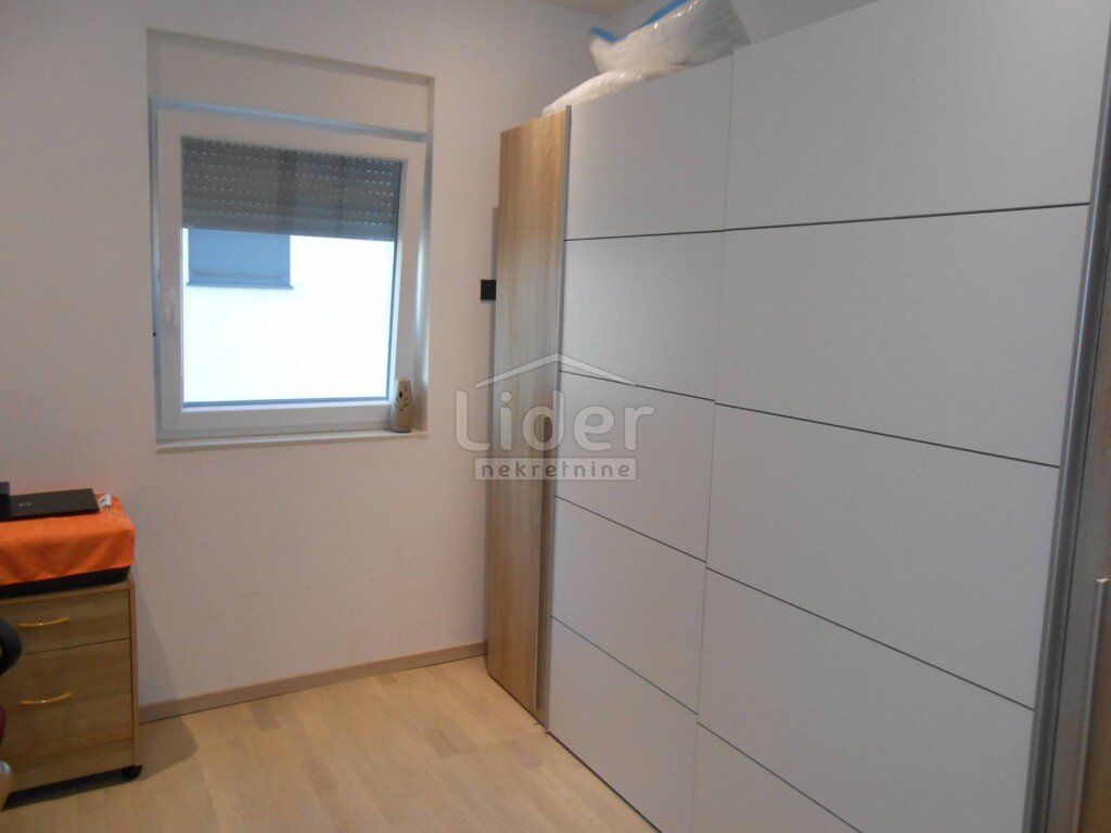 Image 5733909 - 10