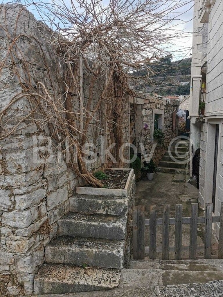 Image 5734049 - 3