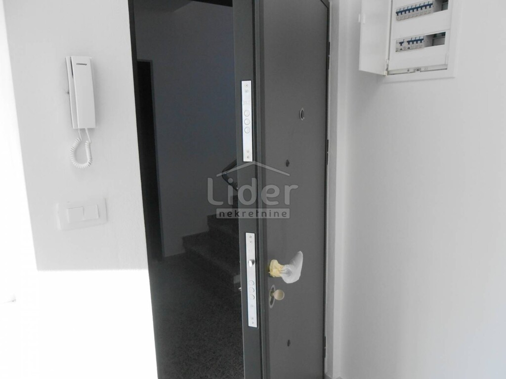 Image 5736415 - 12