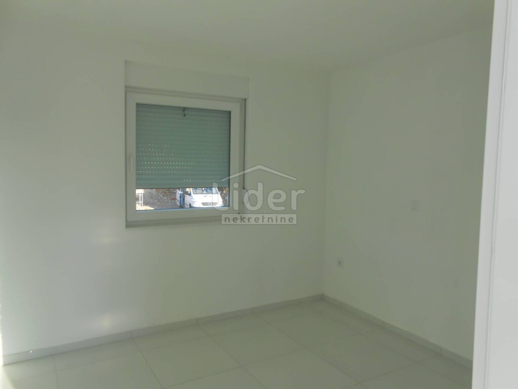 Image 5736416 - 8
