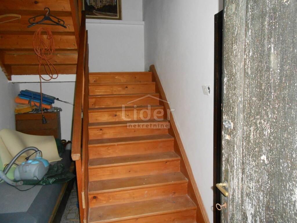 Image 5738975 - 10