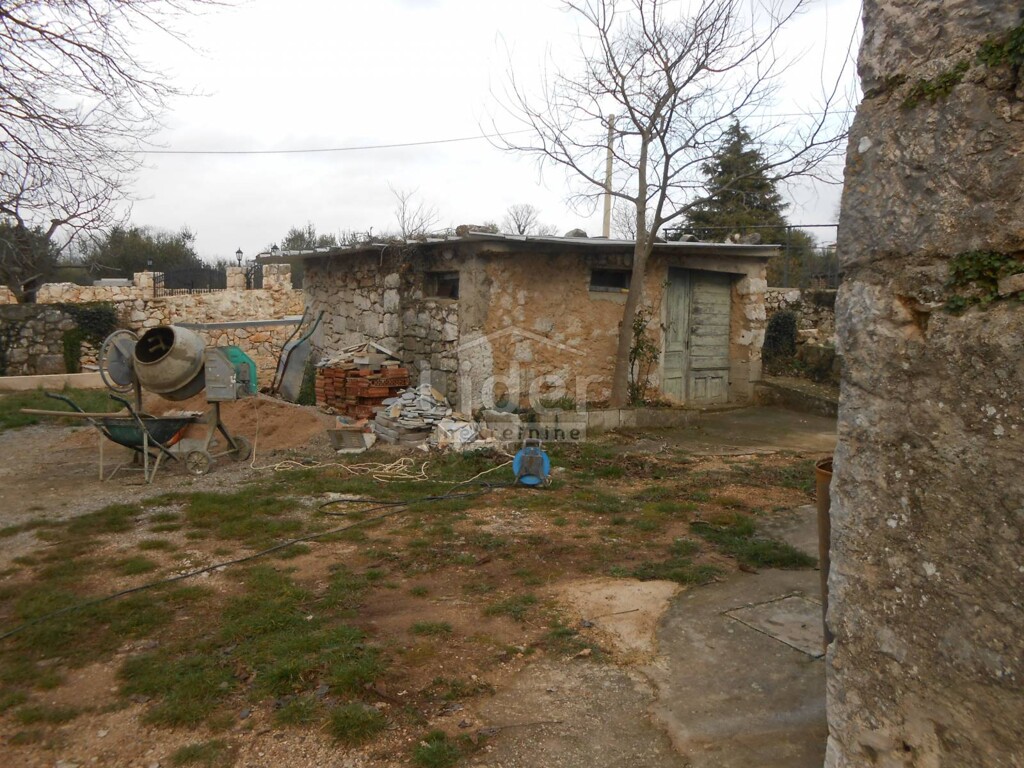 Image 5738977 - 9