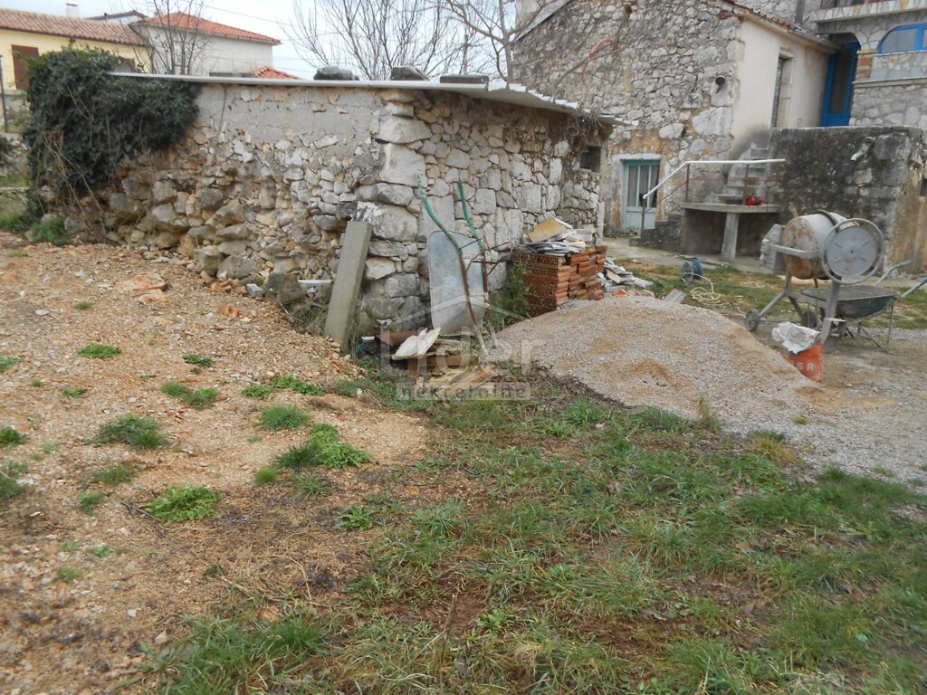 Image 5738977 - 10