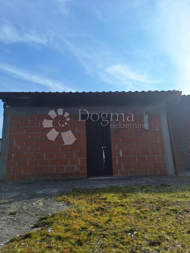 Thumbnail 5738993 - 13