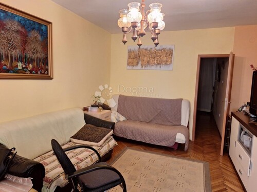 Thumbnail 5738993 - 5