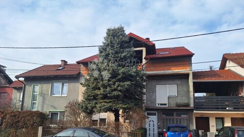 Thumbnail 5738993 - 2