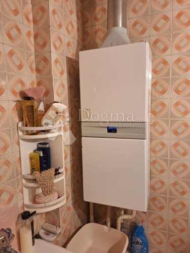 Thumbnail 5738993 - 12