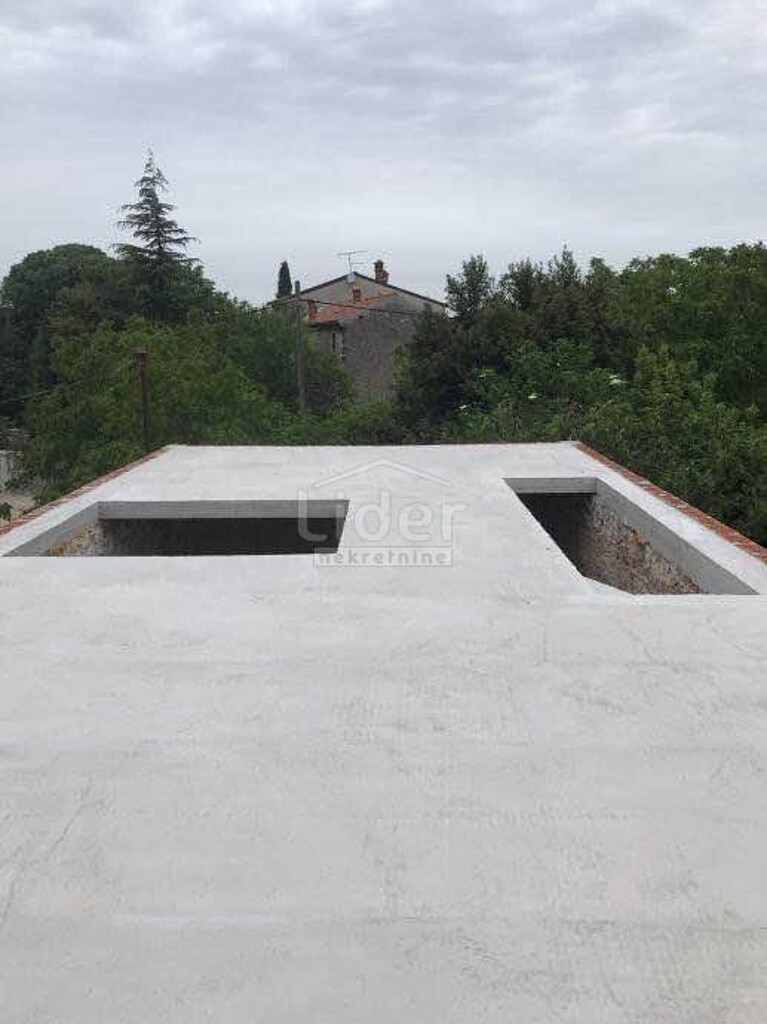 Image 5739942 - 7