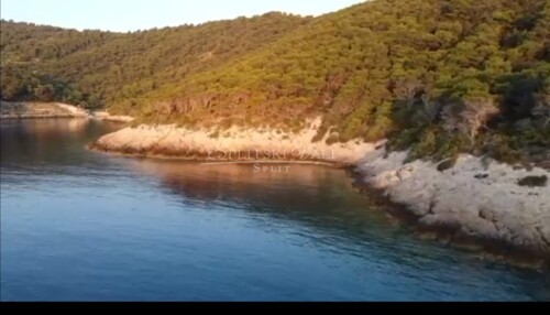 Thumbnail 5740013 - 1