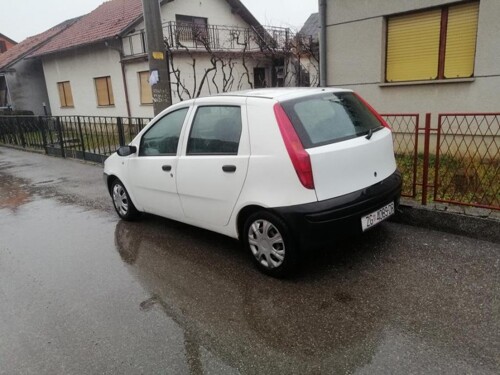 Fiat Punto 1.9 D, u dijelovima prodajem