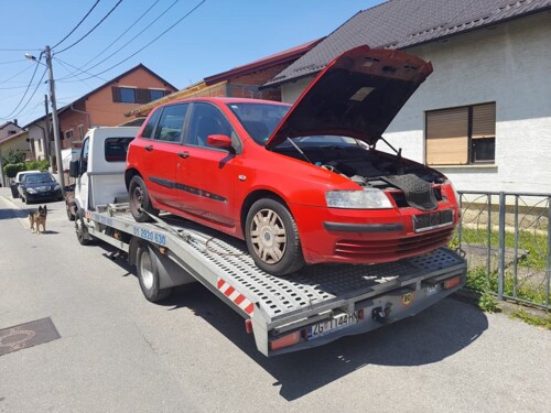 Fiat Stilo 1.2 16V u dijelovima prodajem, 2002.god.