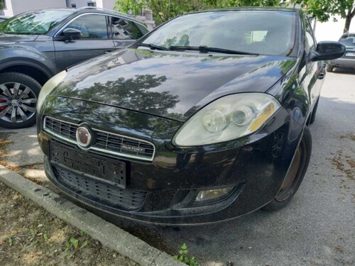 Bravo 1.6 mtj, 77 kw, 2009.godina, motor i getribu prodajem