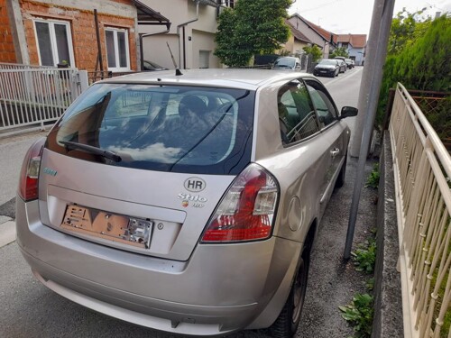 Fiat Stilo 1.6 16V, 2004.god., u dijelovima prodajem