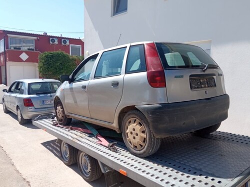 Rabljeni dijelovi za Fiat Punta 75 sie prodajem