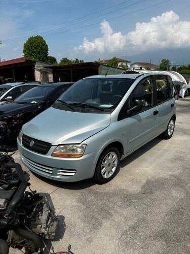 Fiat Multipla 1.6 16V, 2005.godina u dijelovima prodajem
