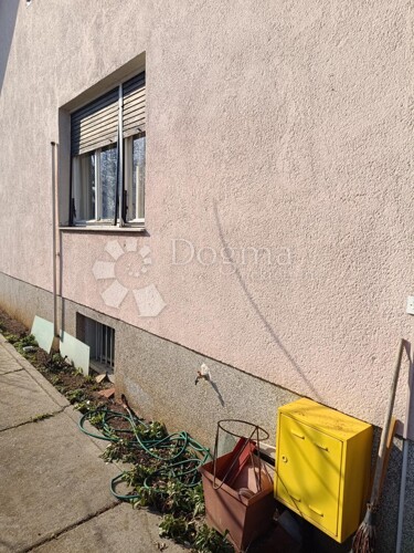 Thumbnail 5741082 - 3