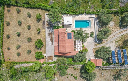 Thumbnail 5742439 - 16