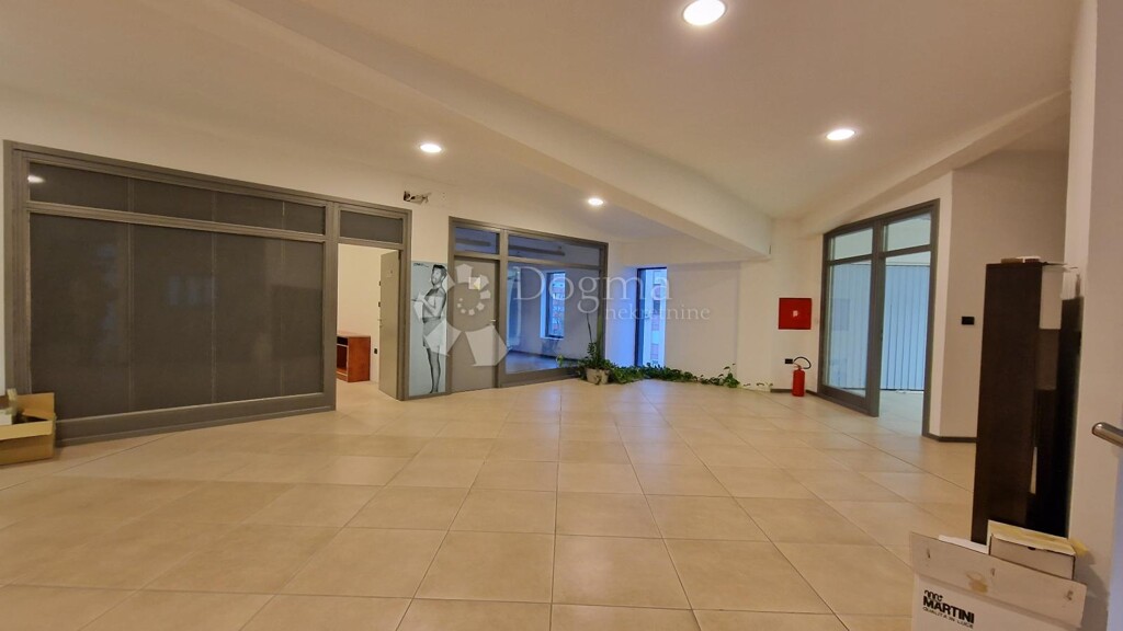 Image 5742442 - 1