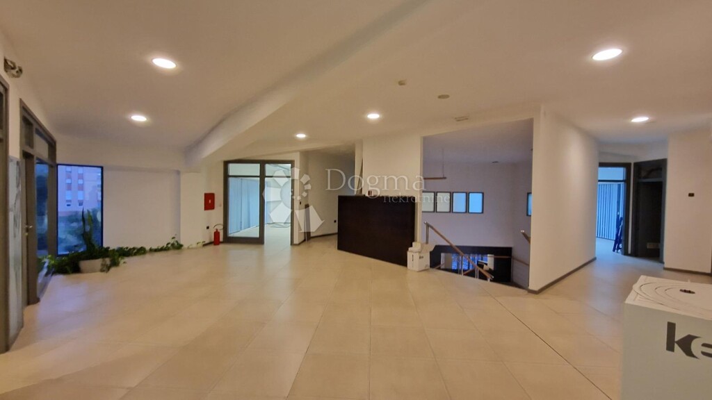 Image 5742442 - 4