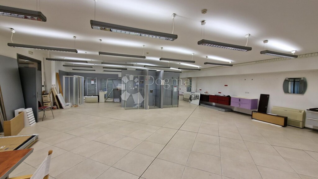 Image 5742443 - 1