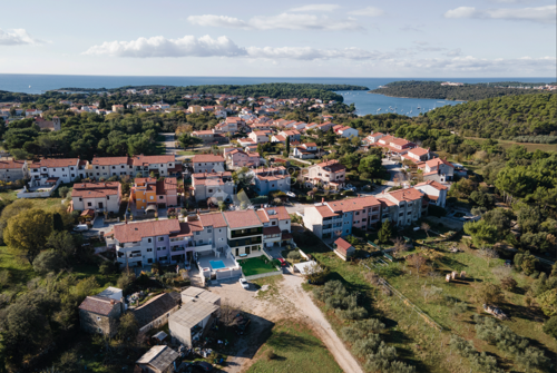 Thumbnail 5745579 - 5