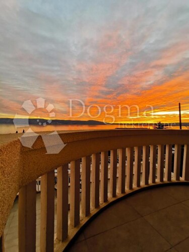 Thumbnail 5745634 - 8