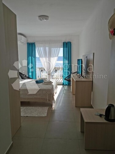 Thumbnail 5745634 - 18