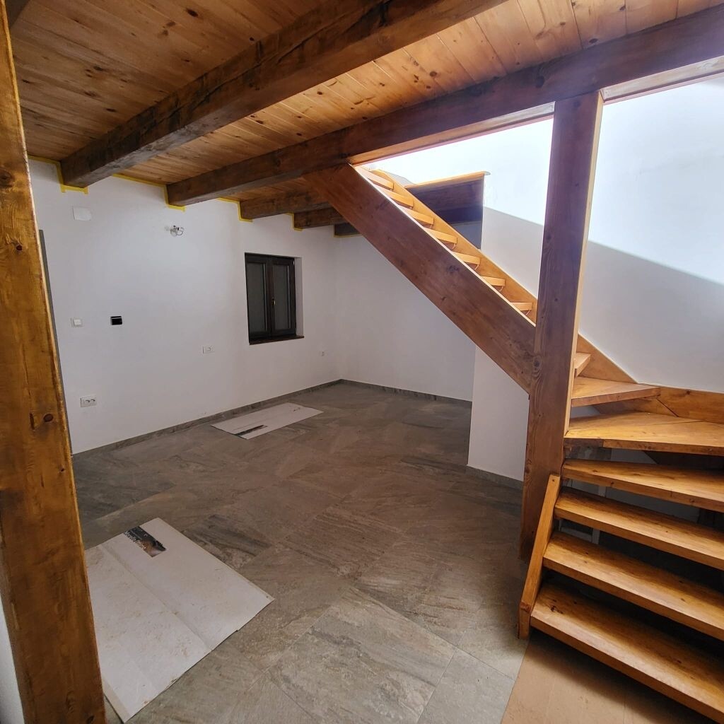 Image 5747590 - 9