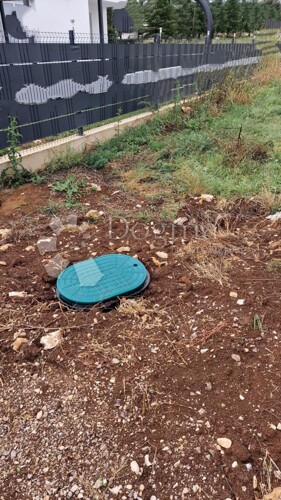 Thumbnail 5749759 - 7