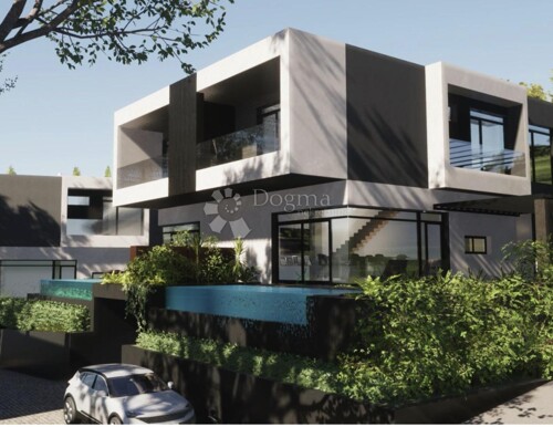 Thumbnail 5752164 - 2