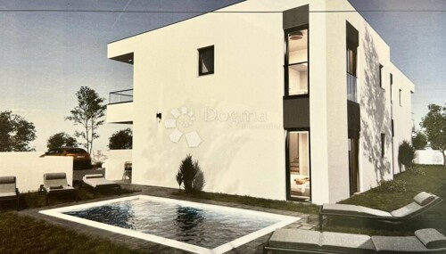 Thumbnail 5753506 - 4