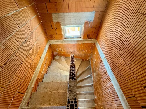 Thumbnail 5753506 - 17