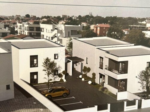 Thumbnail 5753506 - 5