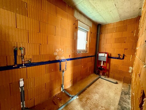 Thumbnail 5753506 - 16