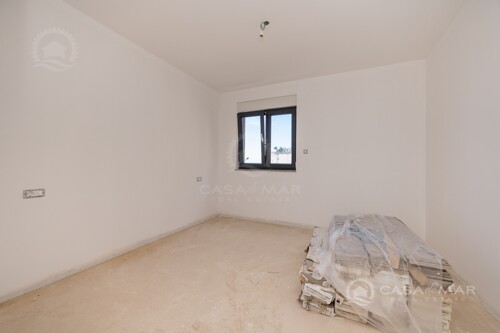 Thumbnail 5760082 - 9