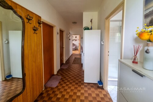 Thumbnail 5760085 - 9